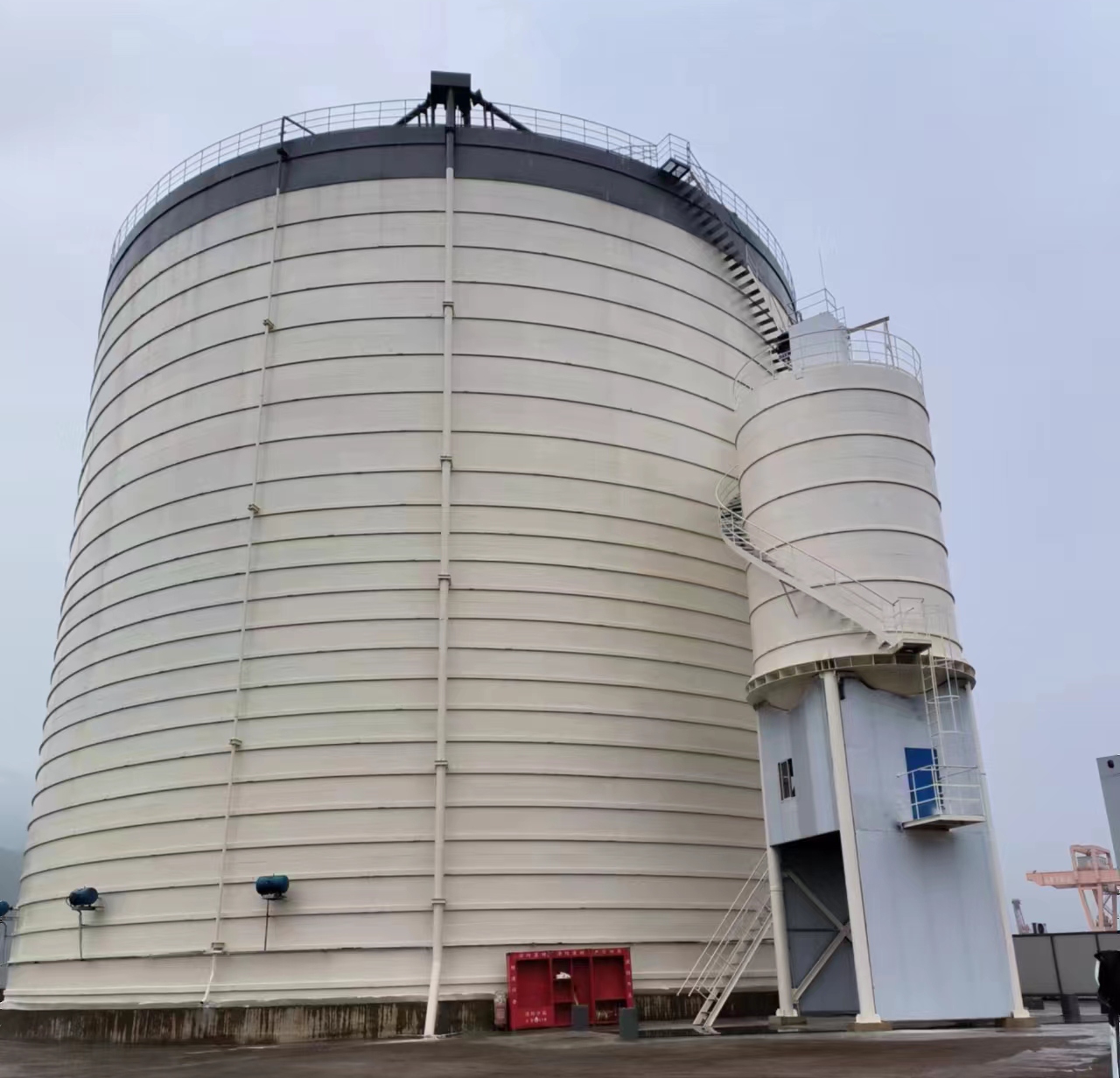 营口10万吨水泥钢板库